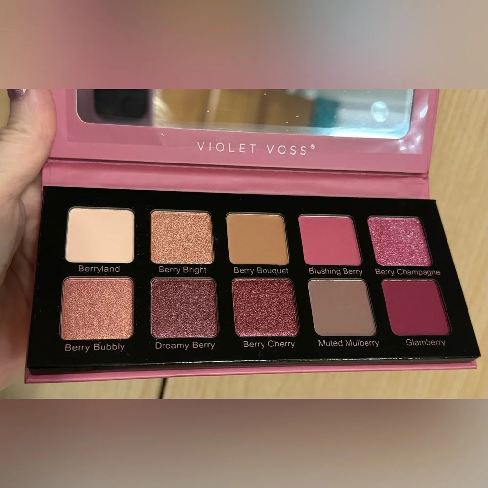 Violet Voss Berries N’ Cream Eyeshadow Palette